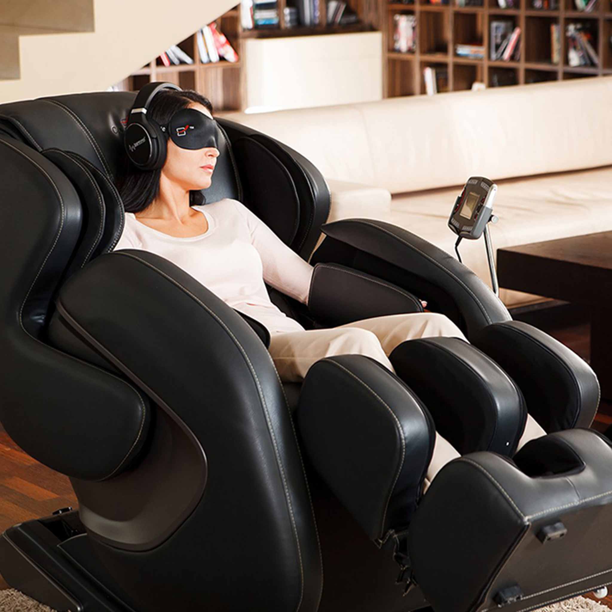 Casada Betasonic II Massage Chair with Braintronics ShowTV