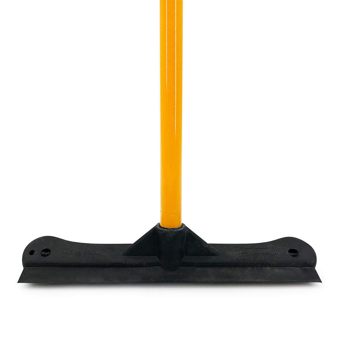 Sweepa™ Deluxe Natural Rubber Rubber Broom With 1.5m Telescopic Handle